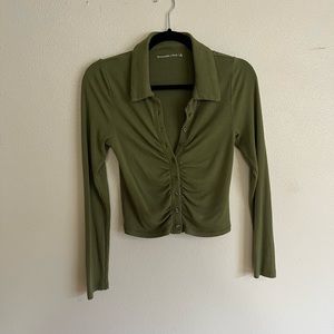 Abercrombie ruched soft button up super stretchy and soft long sleeve